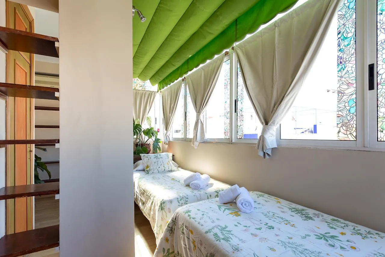Holi-Rent Darsena Apartment Seville 0*,
