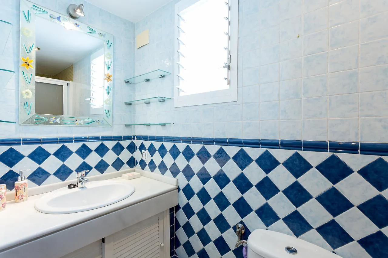 Holi-Rent Darsena Apartment Seville