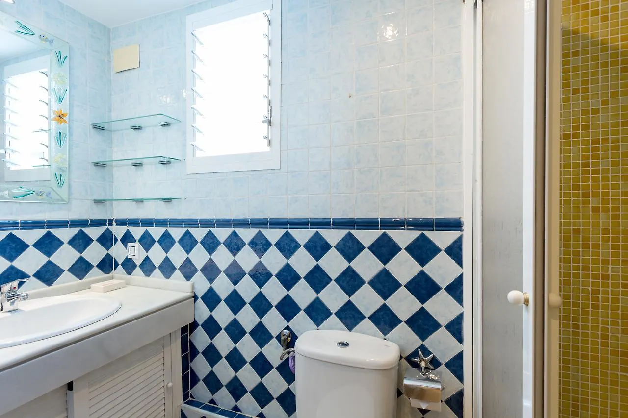 Holi-Rent Darsena Apartment Seville Spain