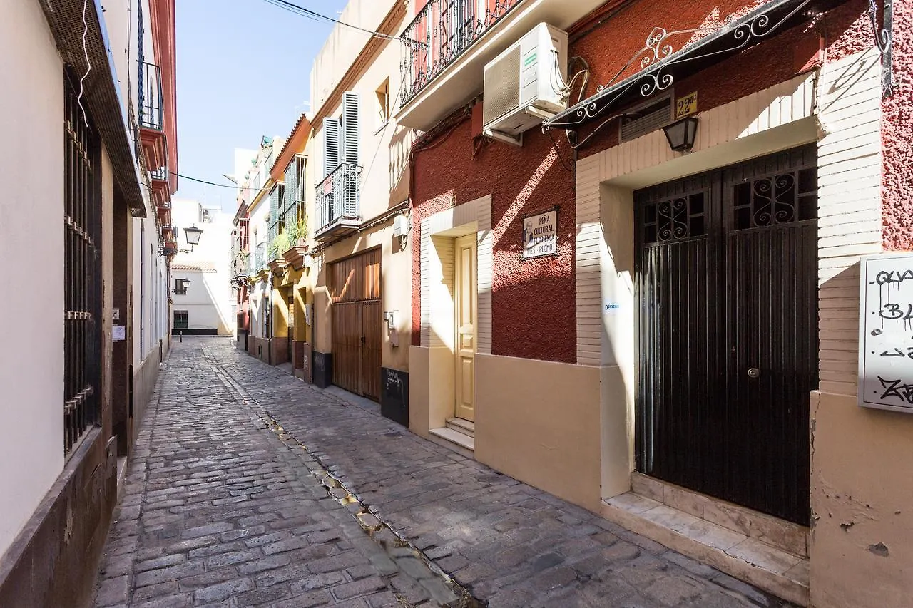 Holi-Rent Darsena Apartment Seville 0*,