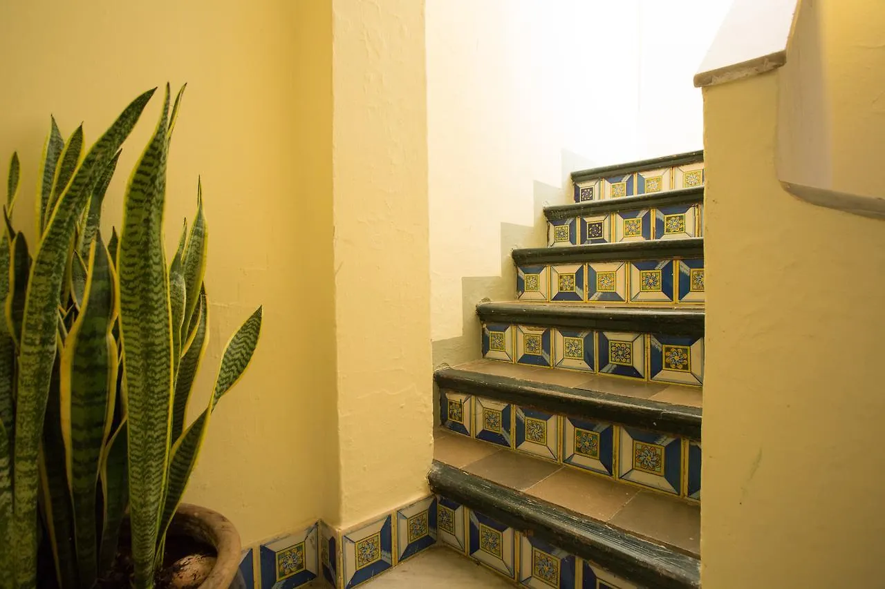Holi-Rent Darsena Apartment Seville